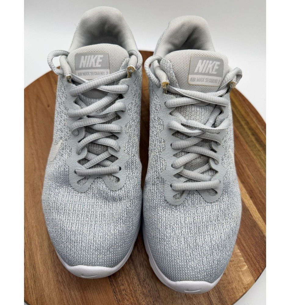 Nike Air Max Sequent 2 Women's Size 6 Sneaker Shoe Wolf Grey White 0395 - Picture 4 of 8